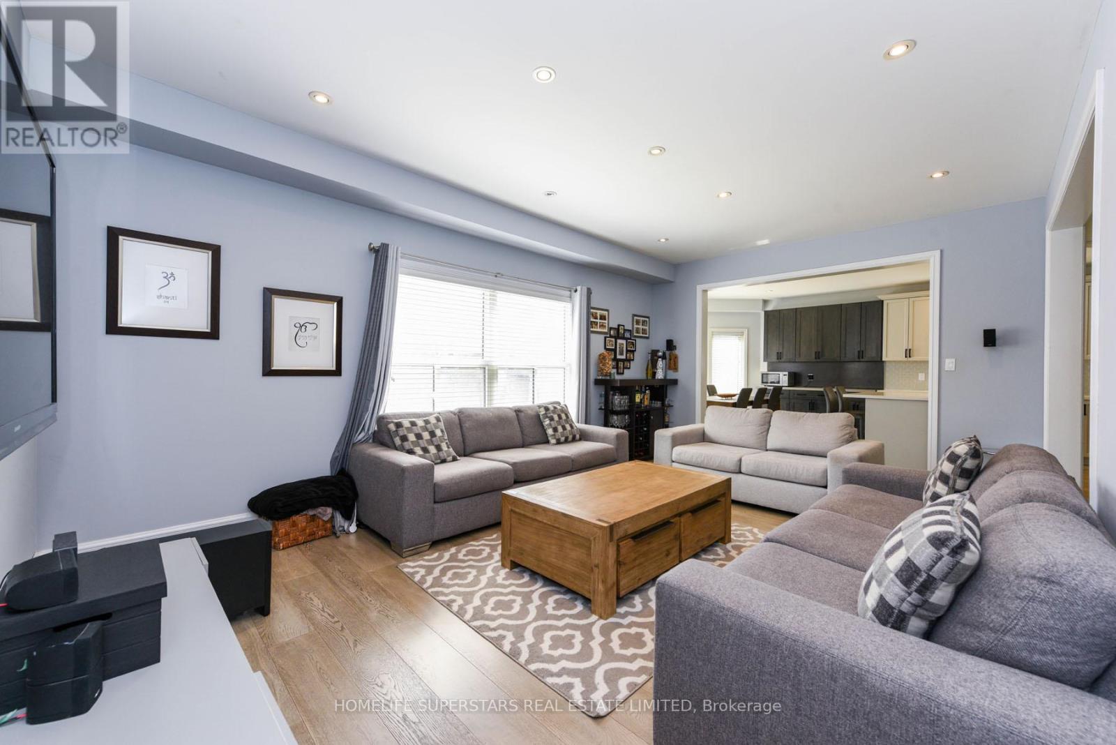 3856 Brinwood Gate, Mississauga, Ontario  L5M 7H2 - Photo 15 - W12148684