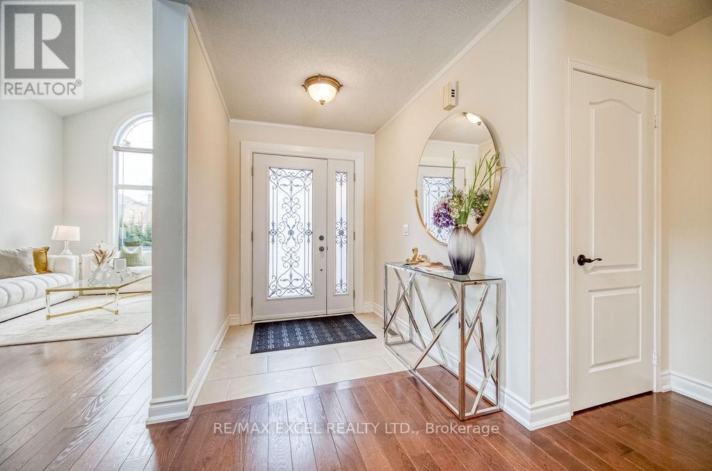 1619 Amberlea Road, Pickering, Ontario  L1V 5P3 - Photo 3 - E12148801