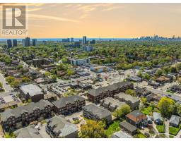 103 - 25 STRANGFORD LANE, Toronto, Ontario