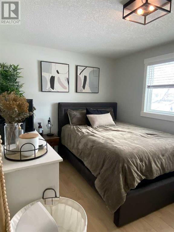 2 Harmon Place Sw, Calgary, Alberta  T2V 2Z9 - Photo 12 - A2220439