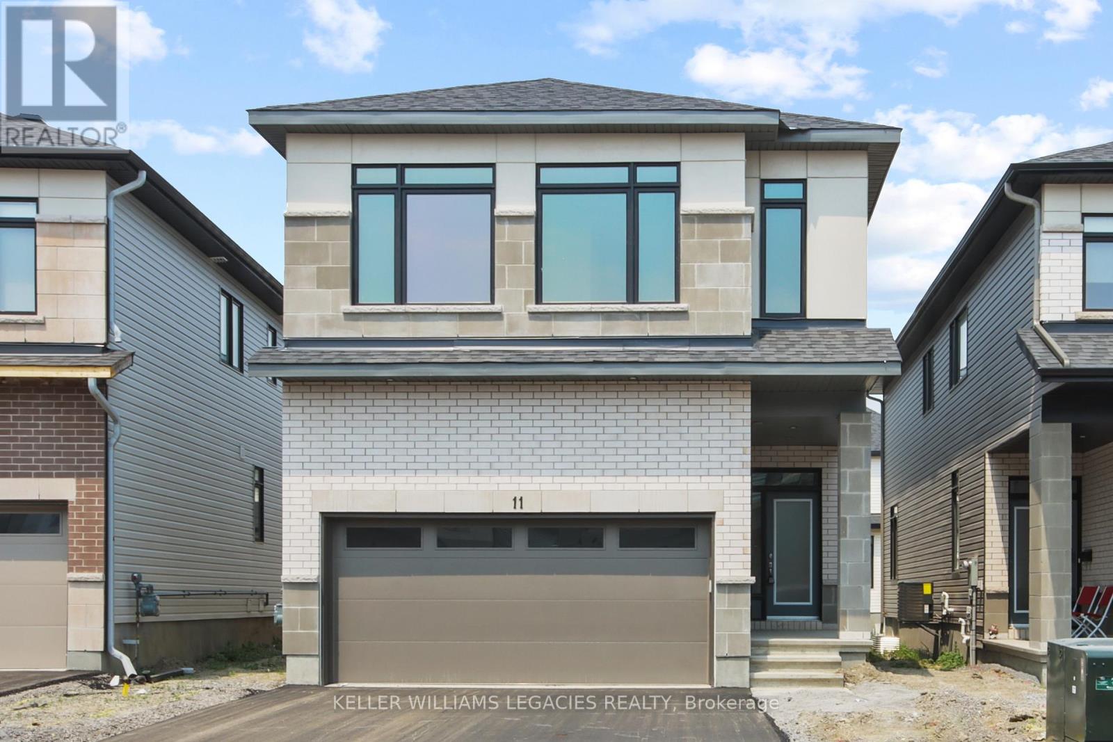 11 Mendoza Way, Ottawa, Ontario  K2S 1B6 - Photo 2 - X12148698