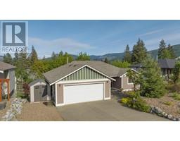 1927 Skyview Crescent, lumby, British Columbia