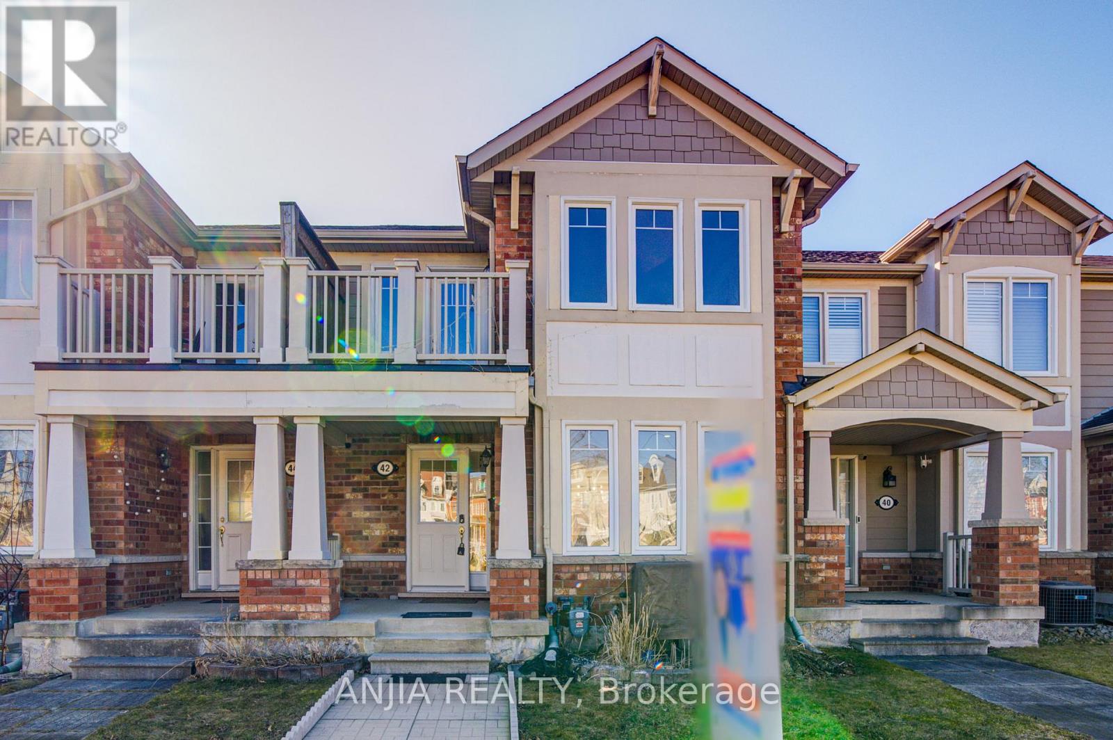 42 GAS LAMP LANE, Markham, Ontario