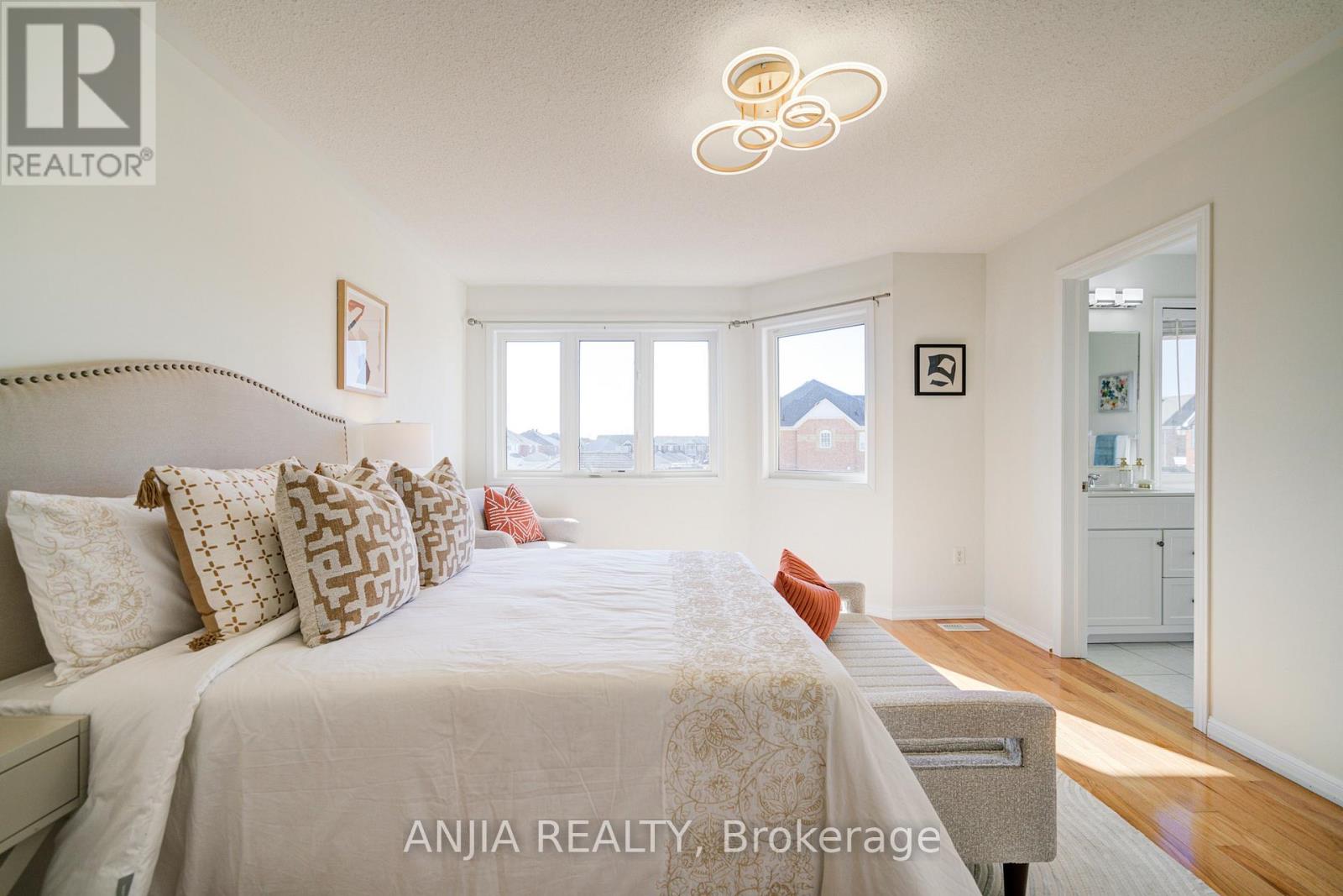 42 Gas Lamp Lane, Markham (Cornell), Ontario  L6B 0H5 - Photo 23 - N12148760