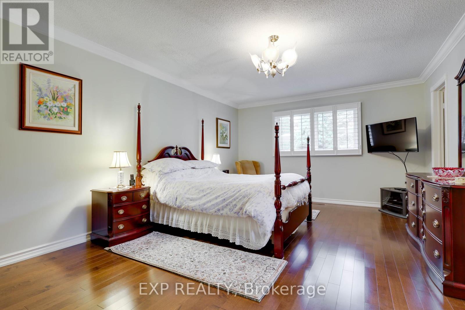 287 Burns Boulevard, King, Ontario  L7B 1E1 - Photo 17 - N12148818