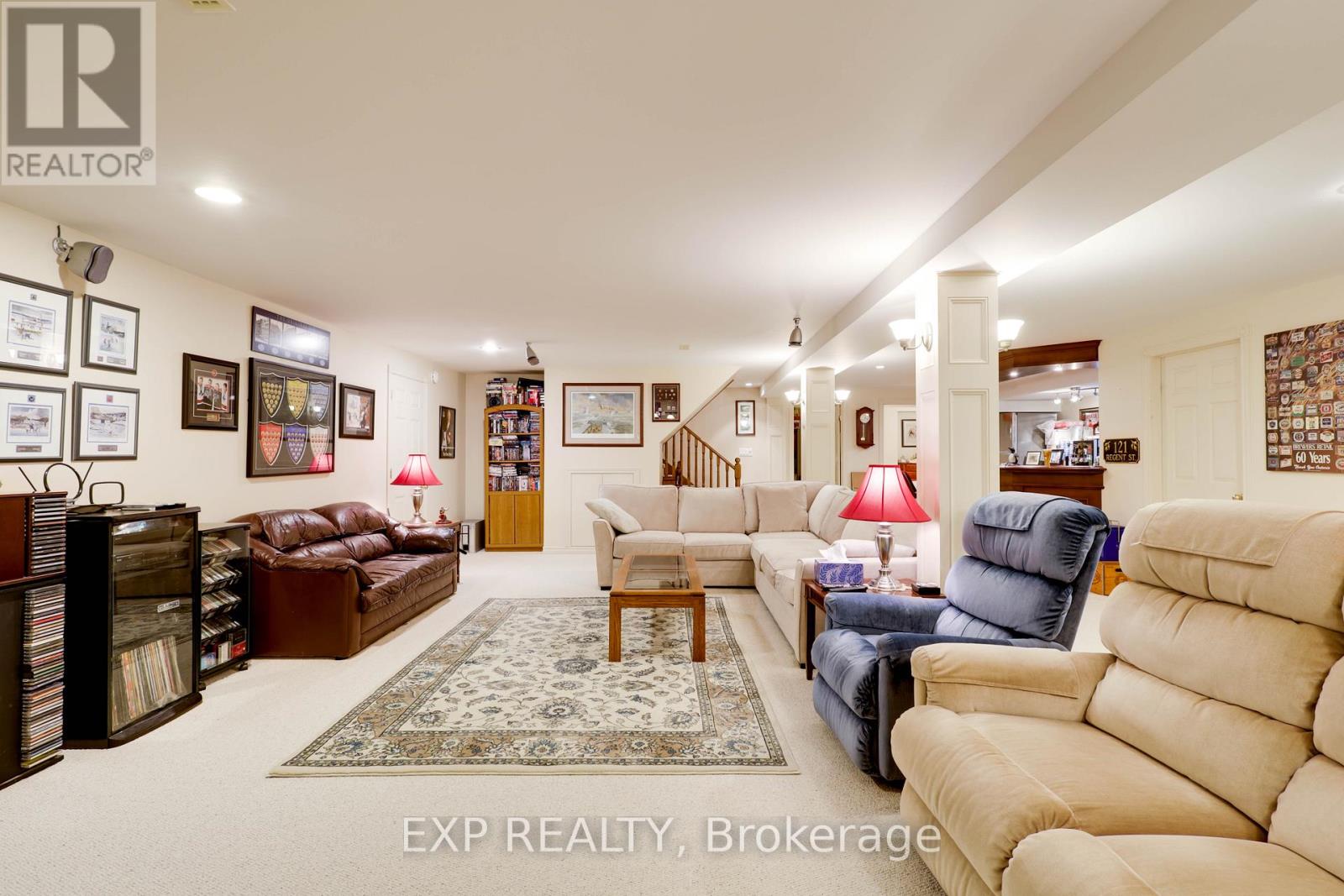 287 Burns Boulevard, King, Ontario  L7B 1E1 - Photo 29 - N12148818