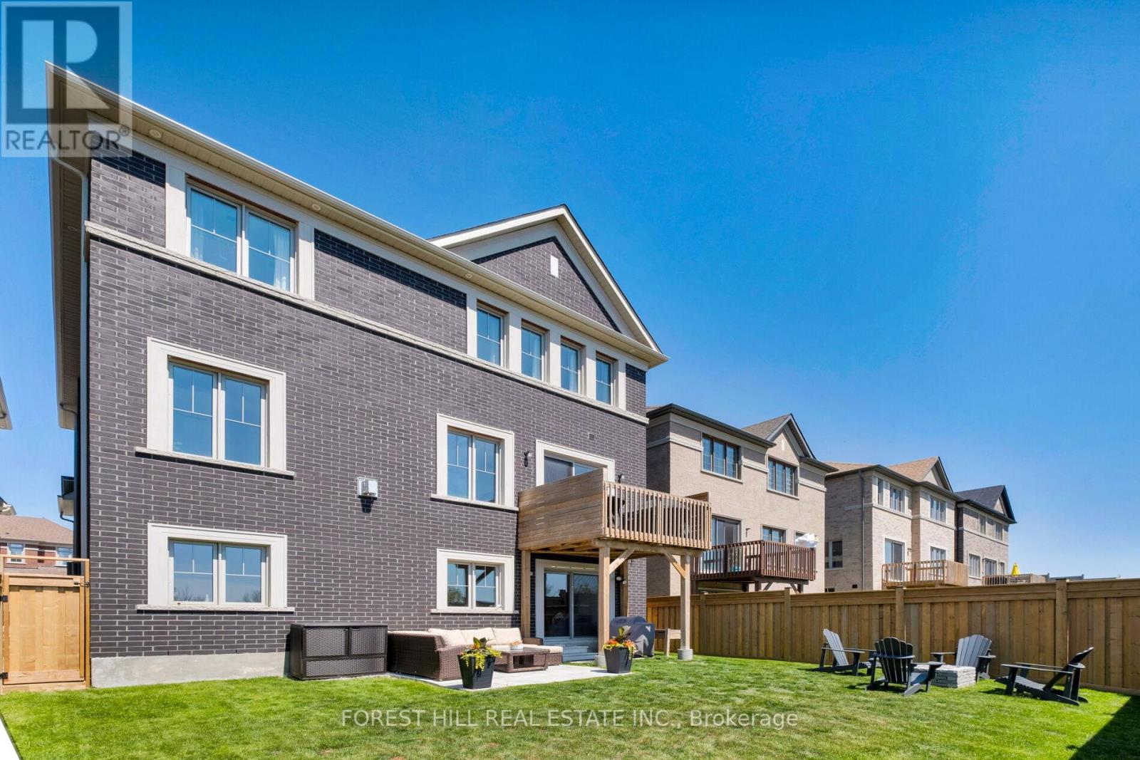 124 Sikura Circle, Aurora, Ontario  L4G 3Y9 - Photo 46 - N12148845