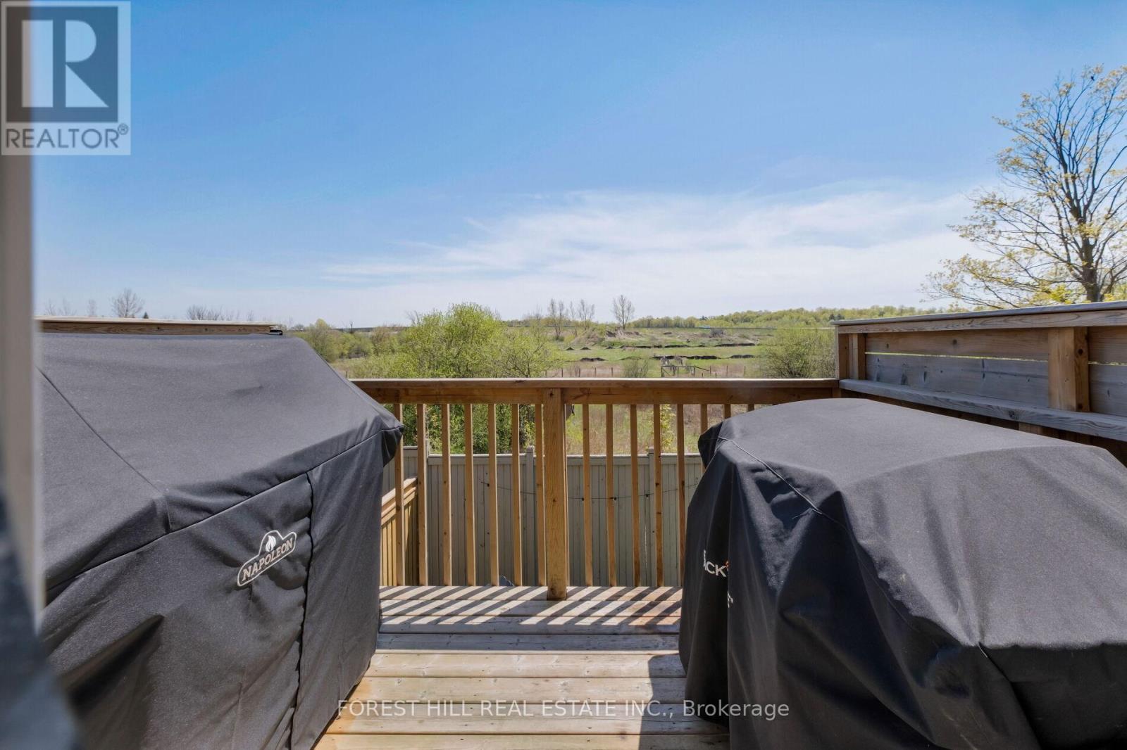 124 Sikura Circle, Aurora, Ontario  L4G 3Y9 - Photo 49 - N12148845