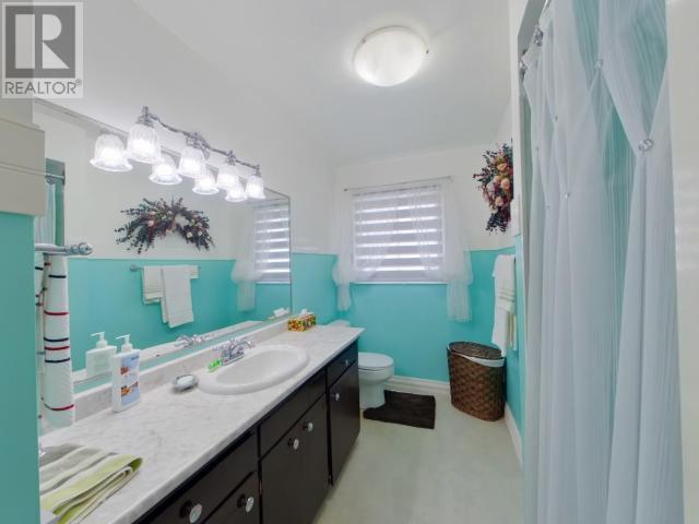 Property at 3939 JOYCE AVE image 4