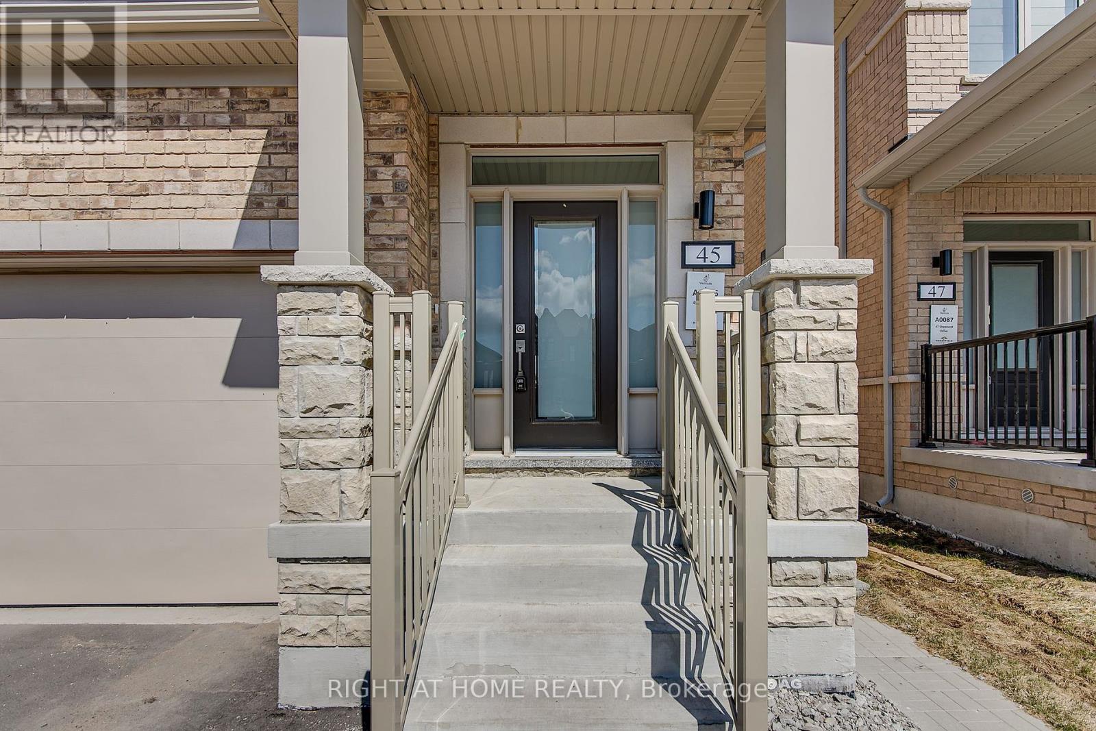 45 Shepherd Drive, Barrie, Ontario  L9J 0K4 - Photo 3 - S12148824