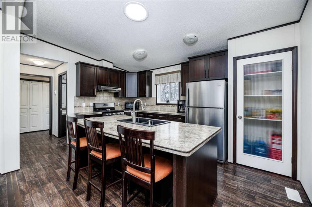 1027, 35468 Range Road 30, Rural Red Deer County, Alberta  T4G 0M3 - Photo 6 - A2204771