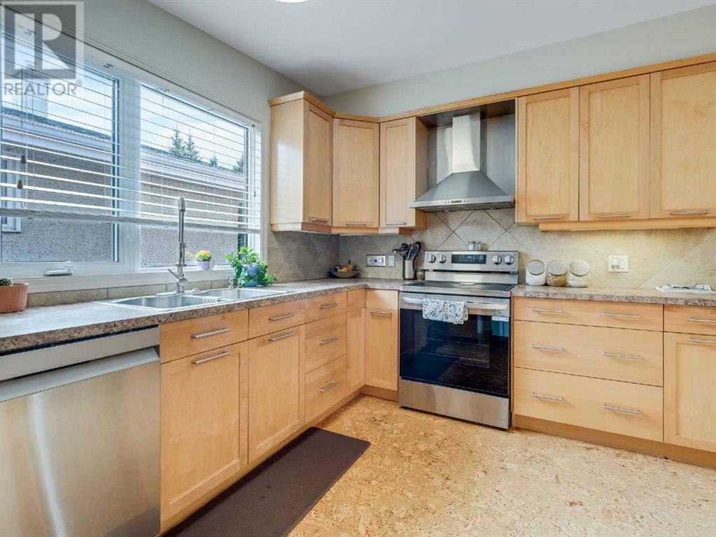 4203 Vauxhall Crescent Nw, Calgary, Alberta  T3A 0H8 - Photo 12 - A2217023