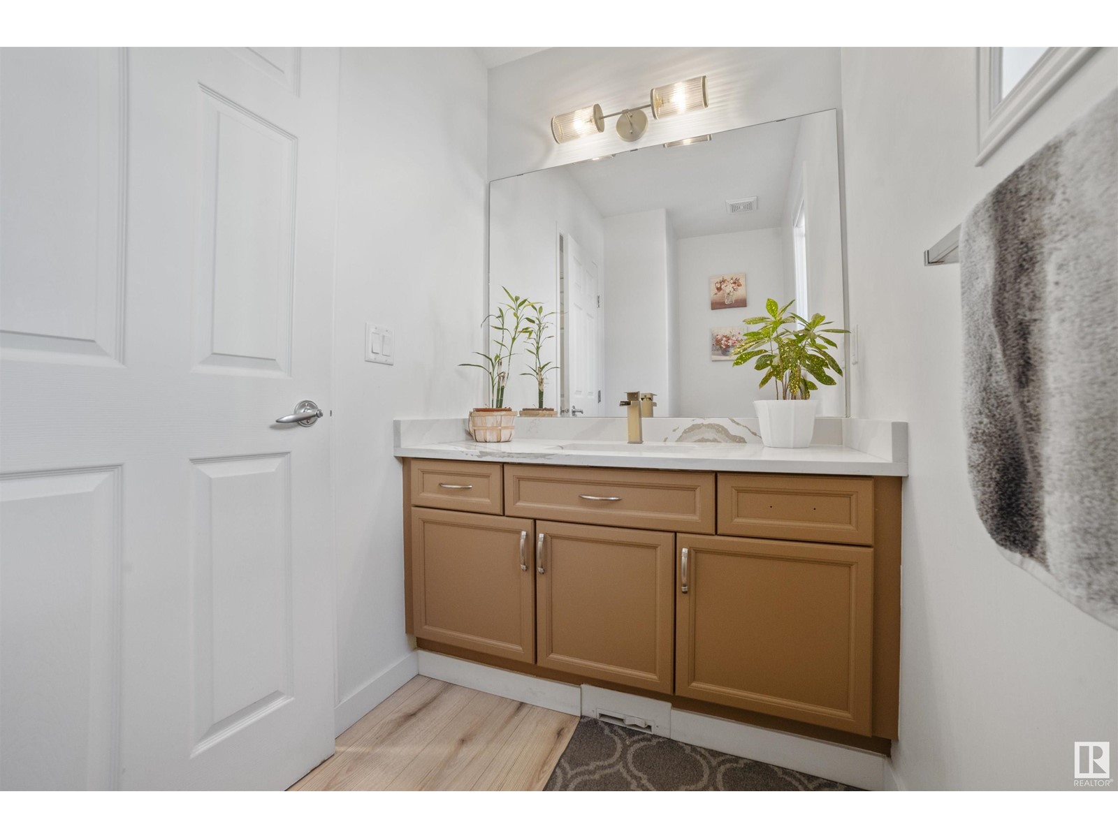 1665 Glastonbury Bv Nw, Edmonton, Alberta  T5T 6P3 - Photo 13 - E4436416