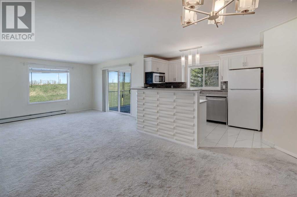 Property at 319, 3000 Citadel Meadow Point NW image 4
