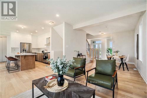 223 Conservancy Drive, Ottawa, Ontario  K2J 7M5 - Photo 8 - X12148891