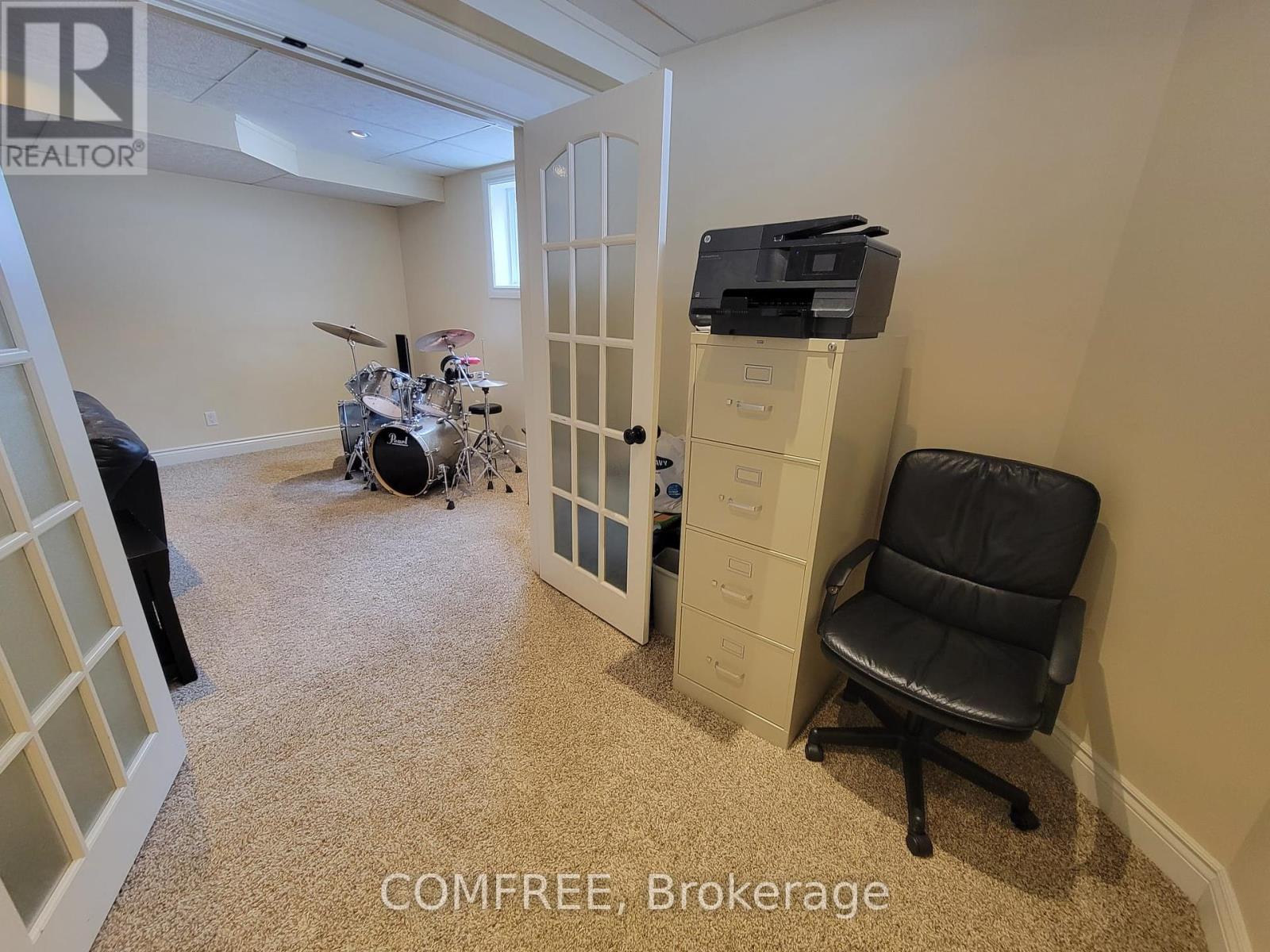 16 Nick Street, Petawawa, Ontario  K8H 0C2 - Photo 10 - X12148905