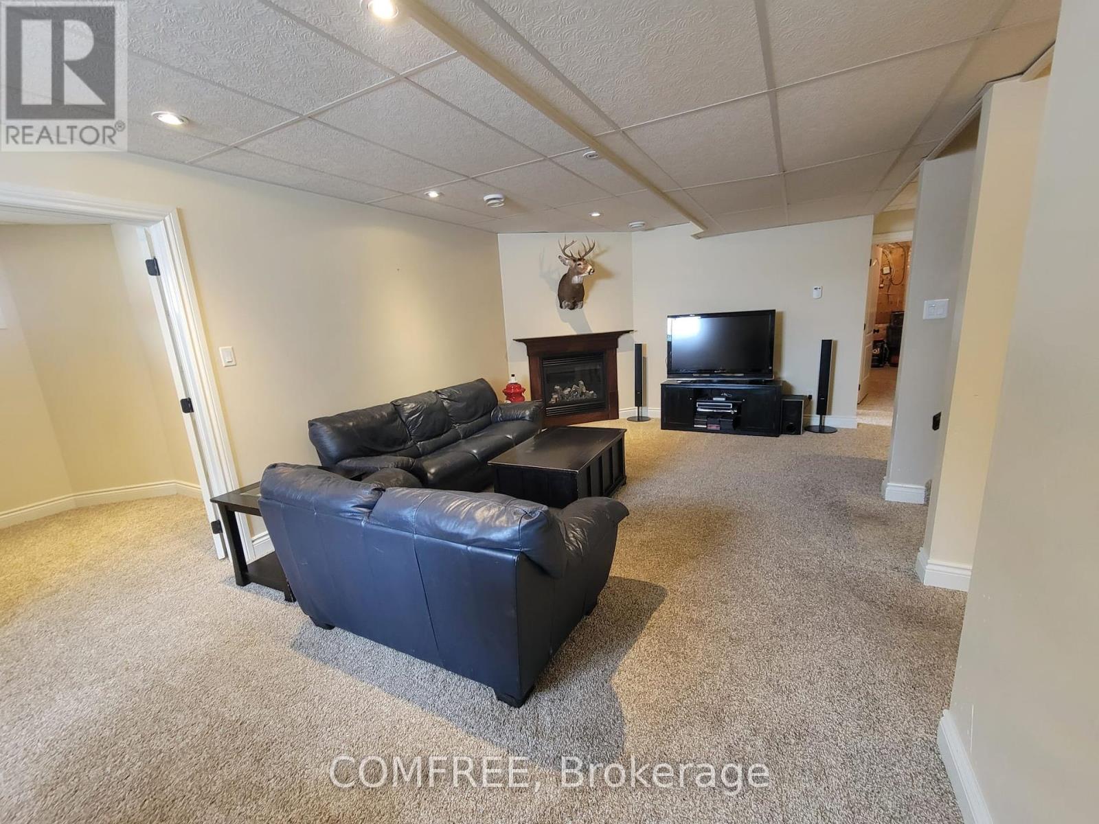 16 Nick Street, Petawawa, Ontario  K8H 0C2 - Photo 16 - X12148905