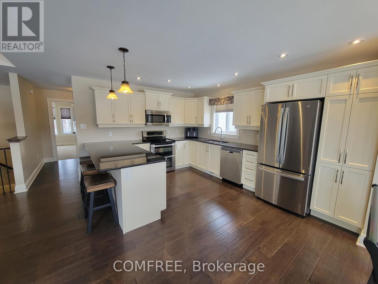 16 Nick Street, Petawawa, Ontario  K8H 0C2 - Photo 20 - X12148905