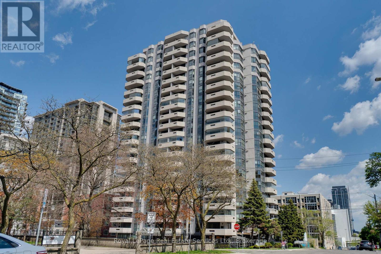 1103 - 67 Caroline Street S, Hamilton, Ontario  L8P 3K6 - Photo 1 - X12148895