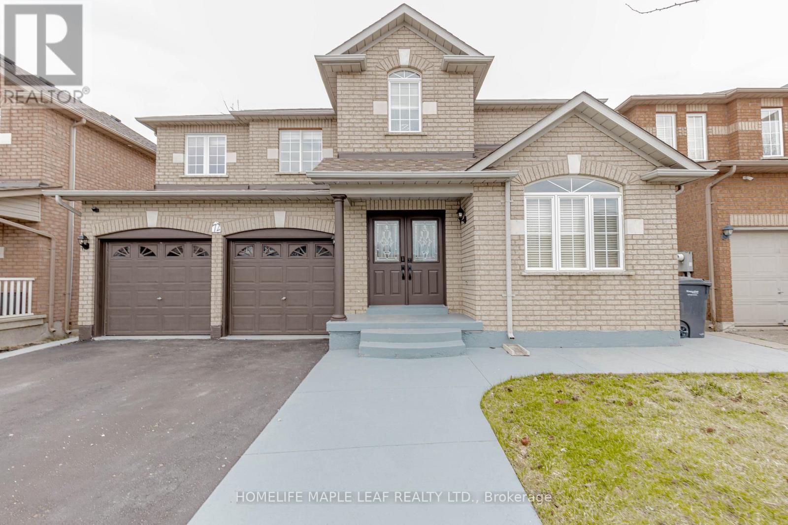 72 Dunvegan Crescent, Brampton, Ontario  L7A 2Y1 - Photo 1 - W12148757