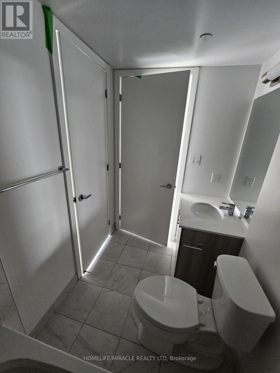 556 Marlee Avenue W, Toronto, Ontario  M6B 3J3 - Photo 7 - W12148798
