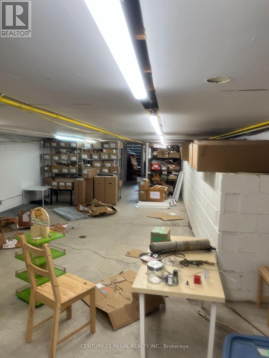 1702 Queen Street W, Toronto, Ontario  M6R 1B3 - Photo 3 - W12148810