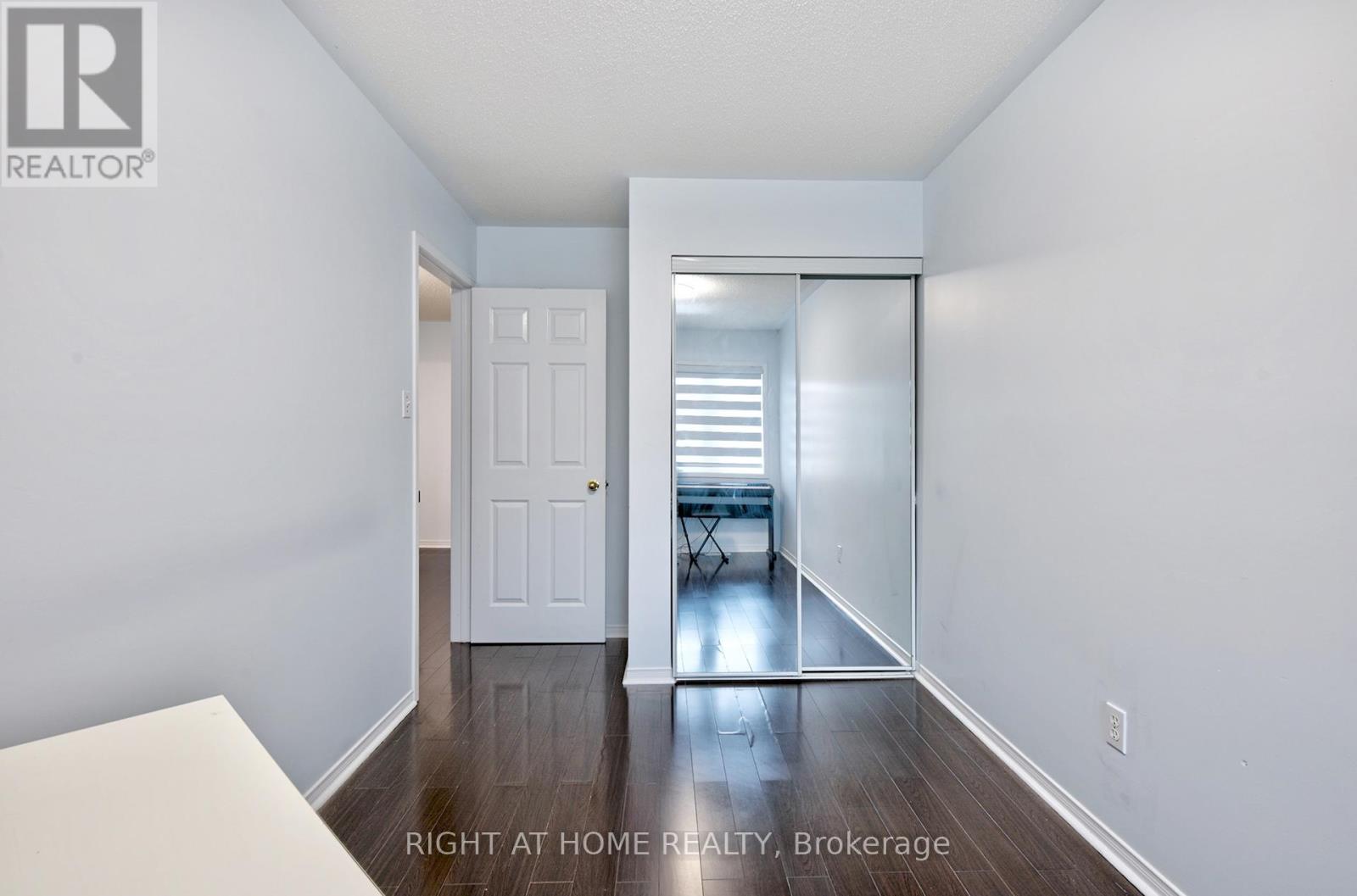 13 - 4600 Kimbermount Avenue, Mississauga, Ontario  L5M 5W7 - Photo 17 - W12148836