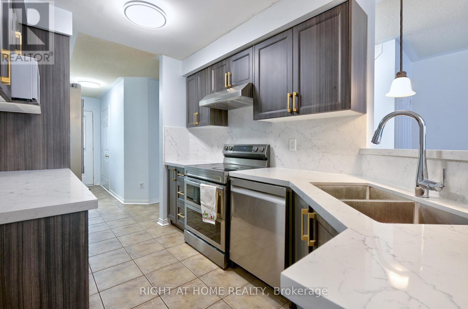 13 - 4600 Kimbermount Avenue, Mississauga, Ontario  L5M 5W7 - Photo 26 - W12148836