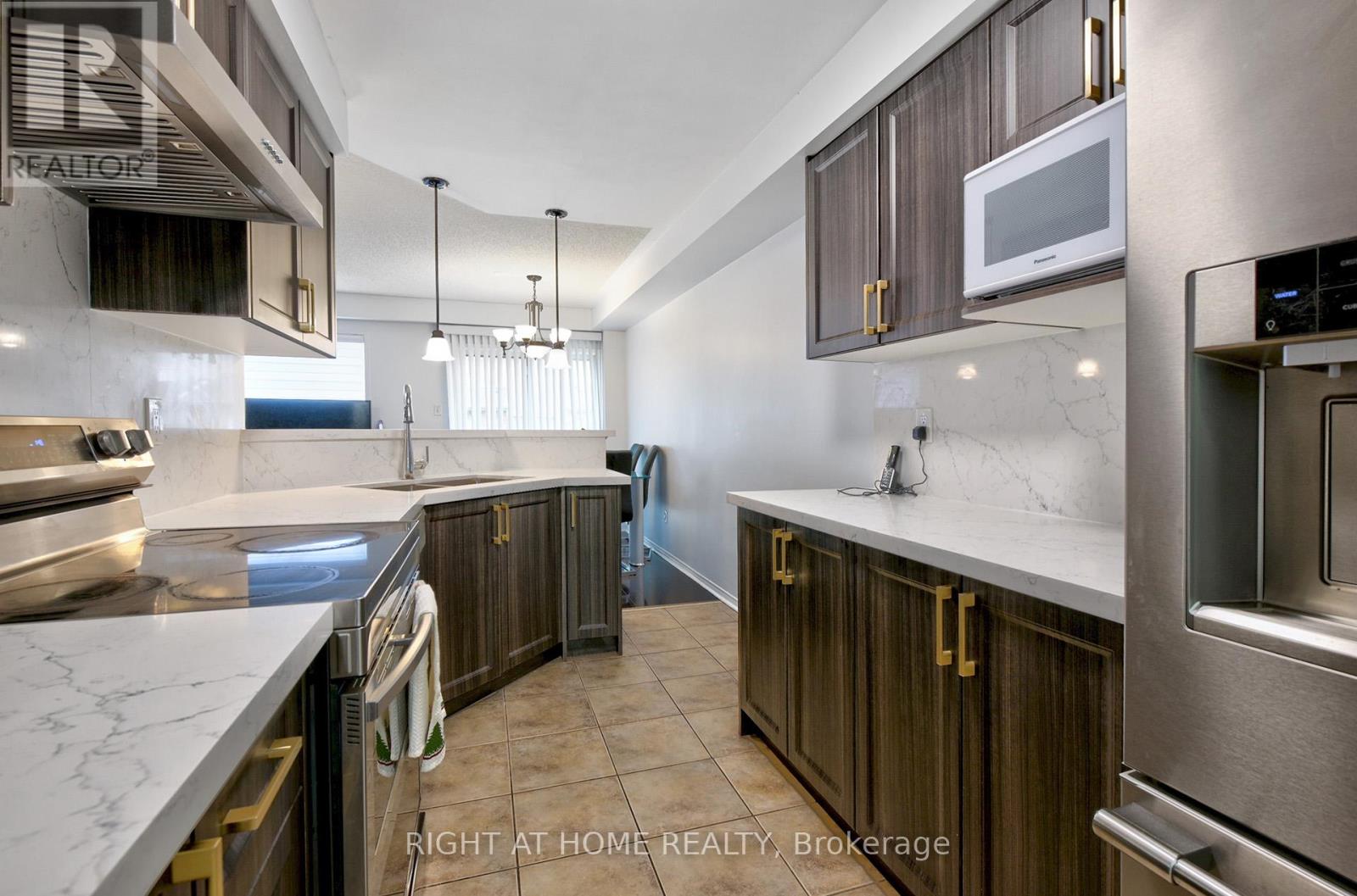 13 - 4600 Kimbermount Avenue, Mississauga, Ontario  L5M 5W7 - Photo 27 - W12148836