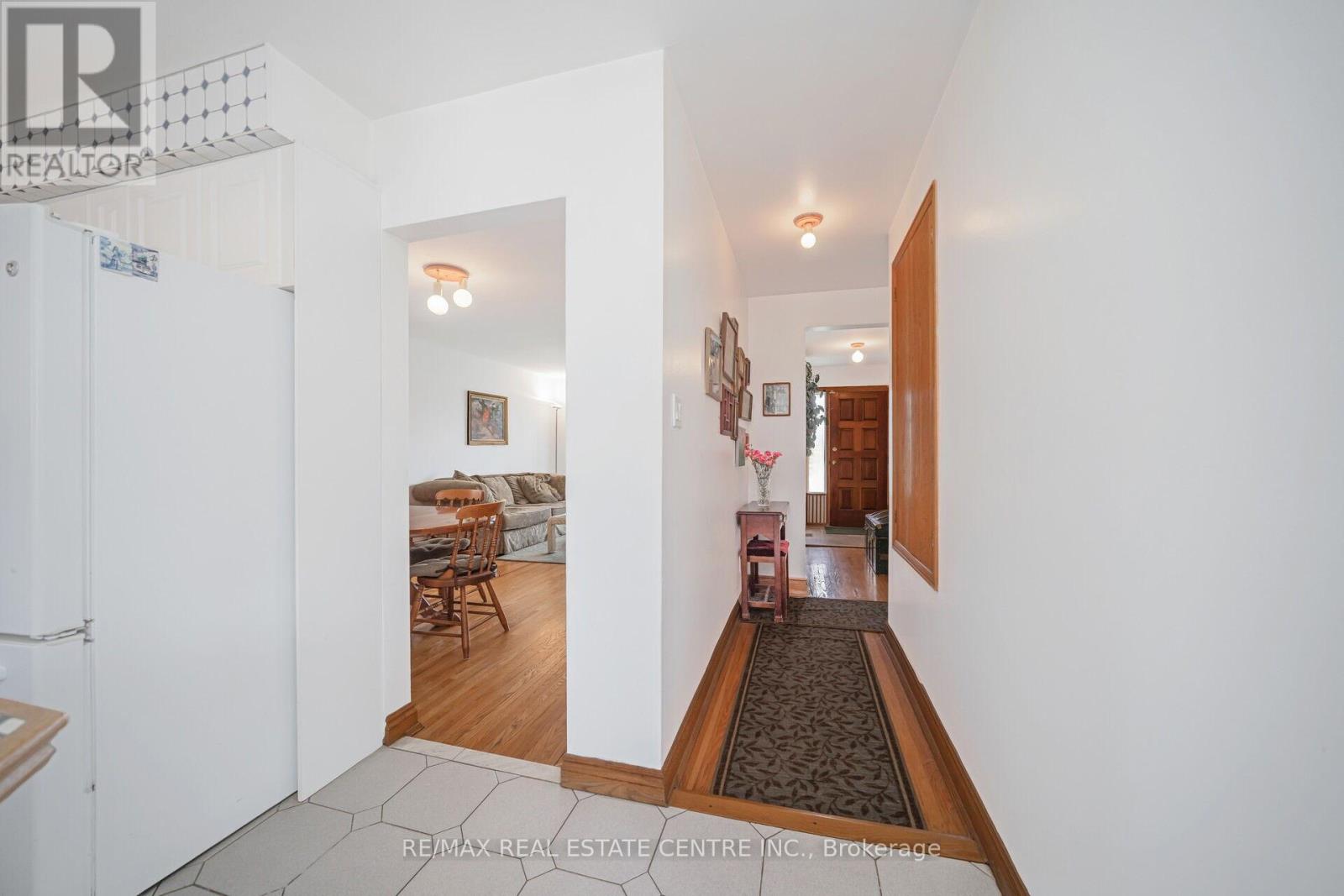 140 Vodden Street E, Brampton, Ontario  L6V 1M5 - Photo 20 - W12148861