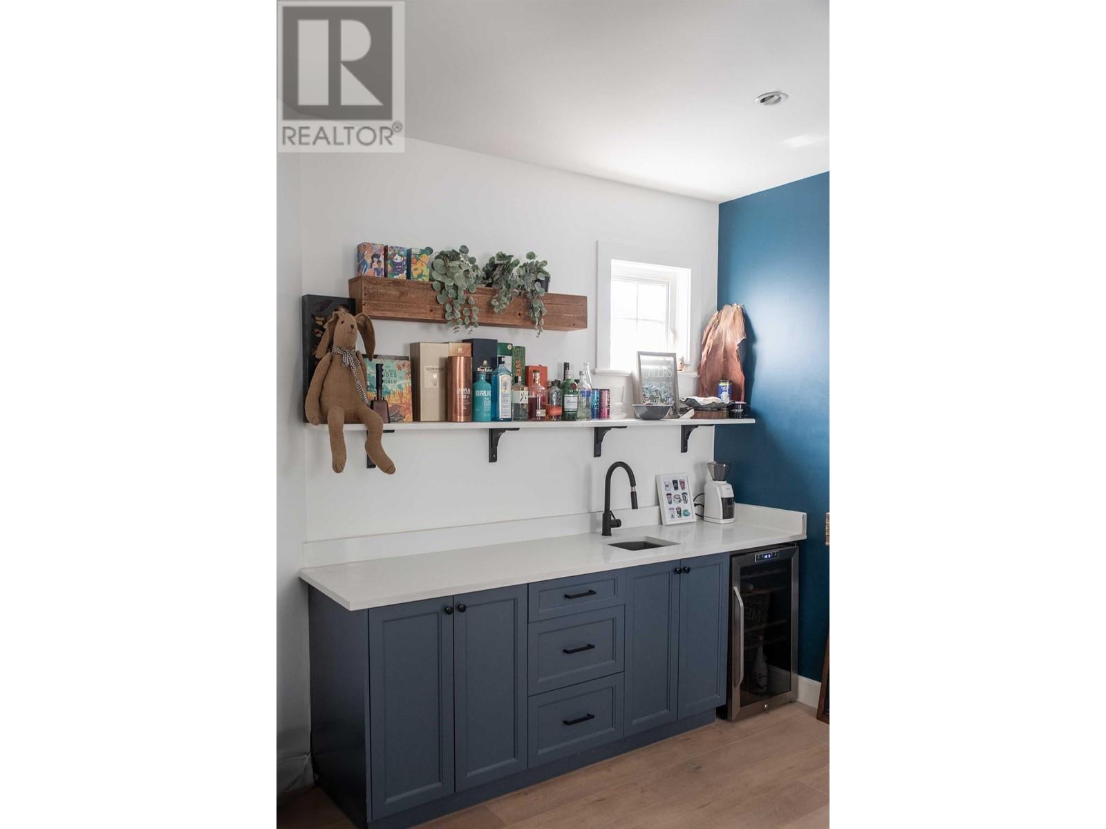 3808 Regent Street, Richmond, British Columbia  V7E 2N6 - Photo 11 - R3002938