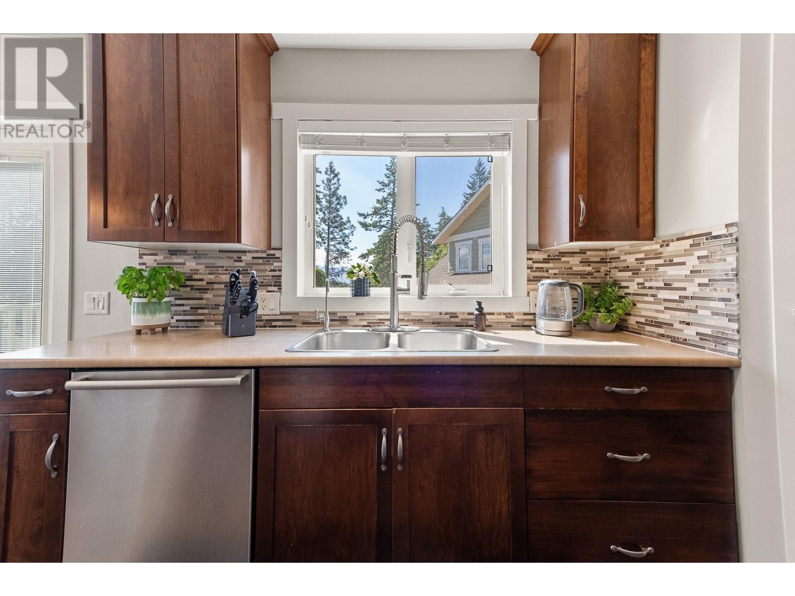 1590 West Kelowna Road, West Kelowna, British Columbia  V1Z 3H5 - Photo 16 - 10347954