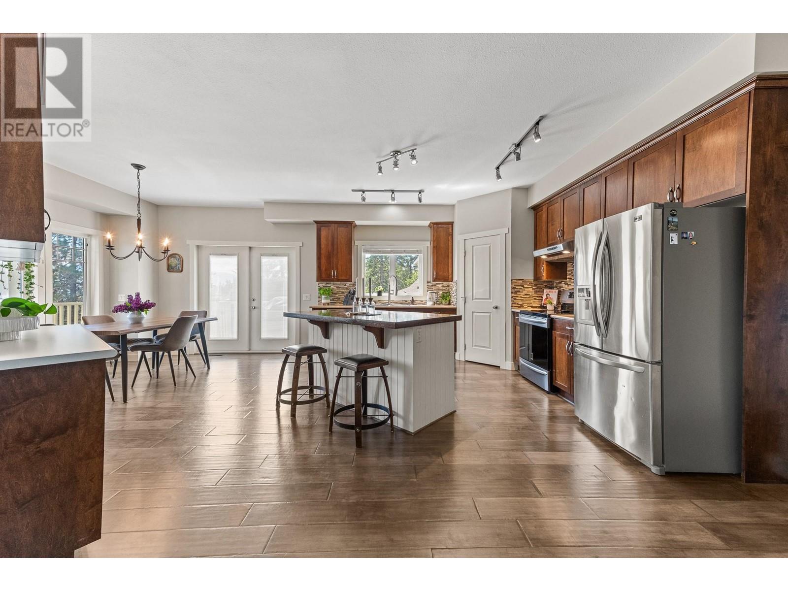 1590 West Kelowna Road, West Kelowna, British Columbia  V1Z 3H5 - Photo 9 - 10347954
