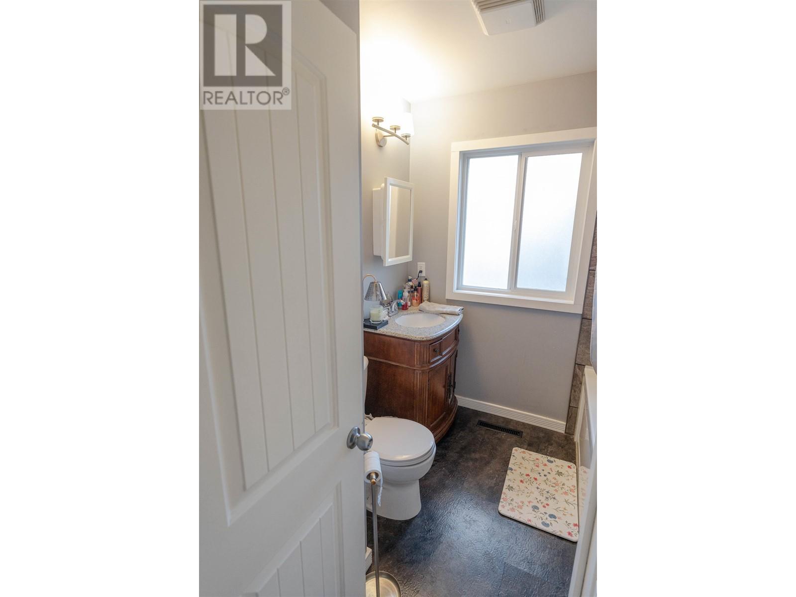 9812 102 Avenue, Fort St. John, British Columbia  V1J 2E1 - Photo 7 - R3002297