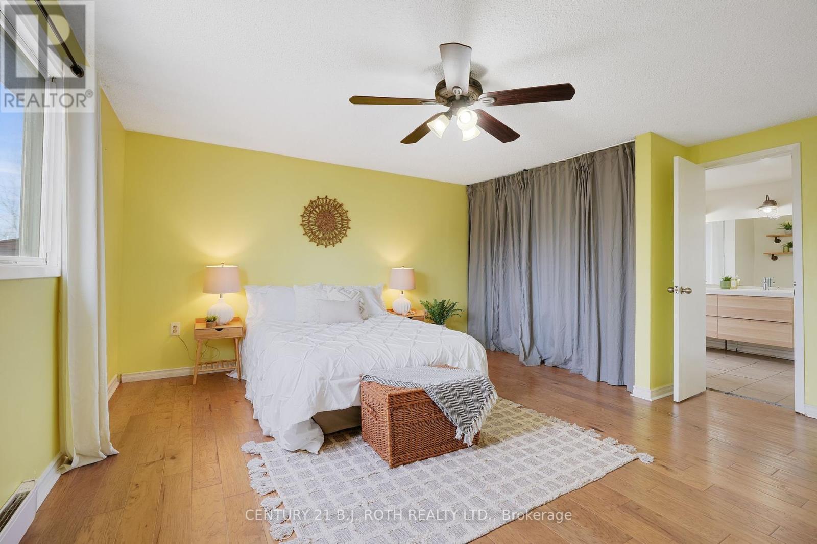 116 Shakespeare Crescent, Barrie, Ontario  L4N 6B6 - Photo 22 - S12103561