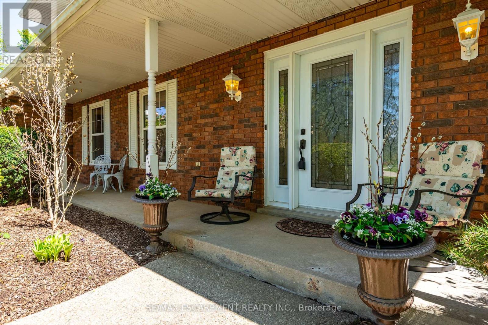 Property at 13 WILDAN DRIVE image 4