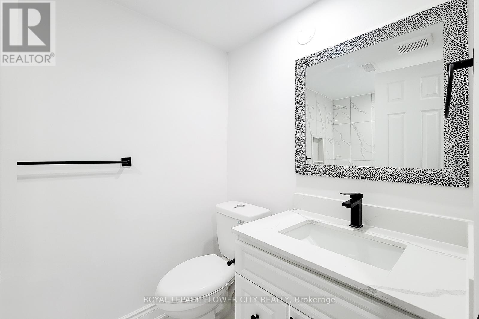 56 Moxley Drive, Hamilton, Ontario  L8T 3Y7 - Photo 38 - X12148793