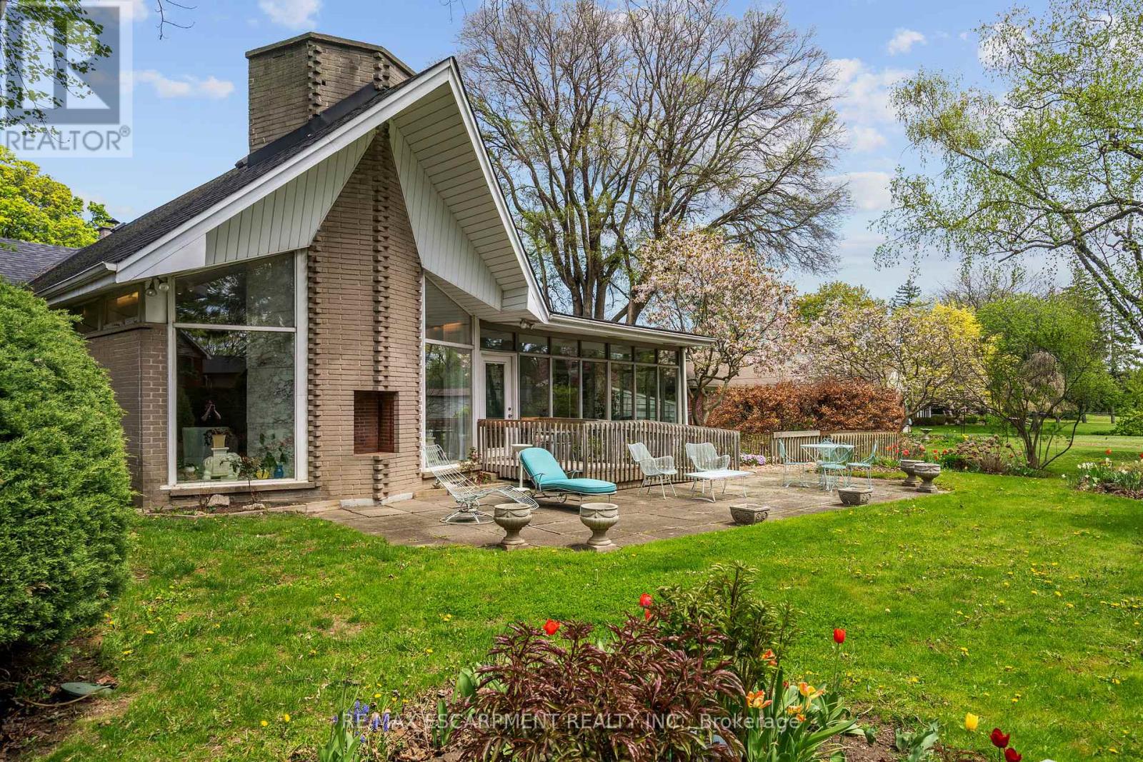 274 Mountain Brow Boulevard, Hamilton, Ontario  L8T 1A6 - Photo 41 - X12148794