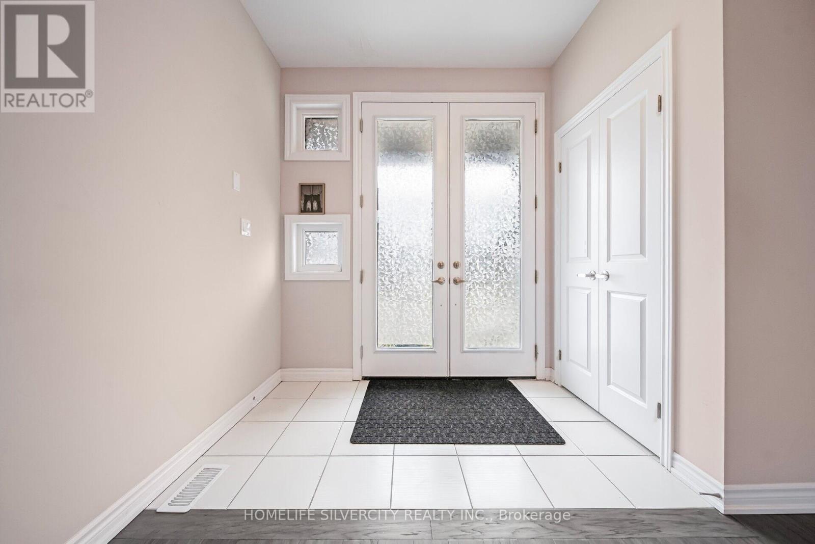 Property at 4 - 5672 DORCHESTER ROAD image 2