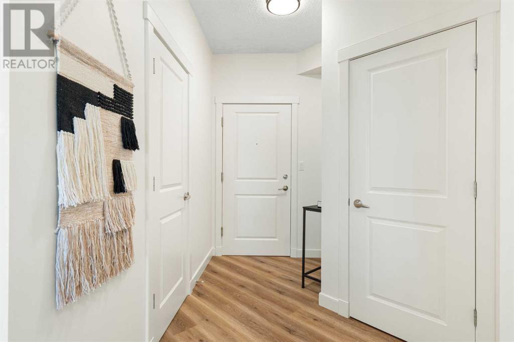 Property at 4401, 5605 Henwood Street SW image 3