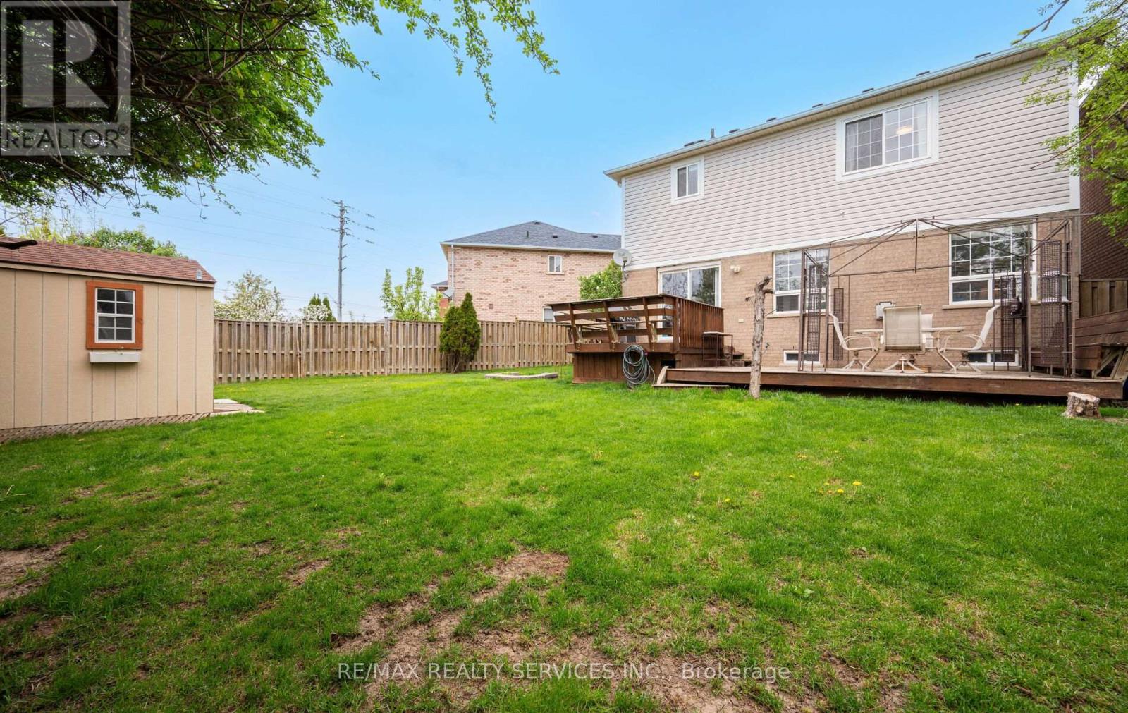 74 Earl Grey Crescent, Brampton, Ontario  L7A 2L2 - Photo 34 - W12147396