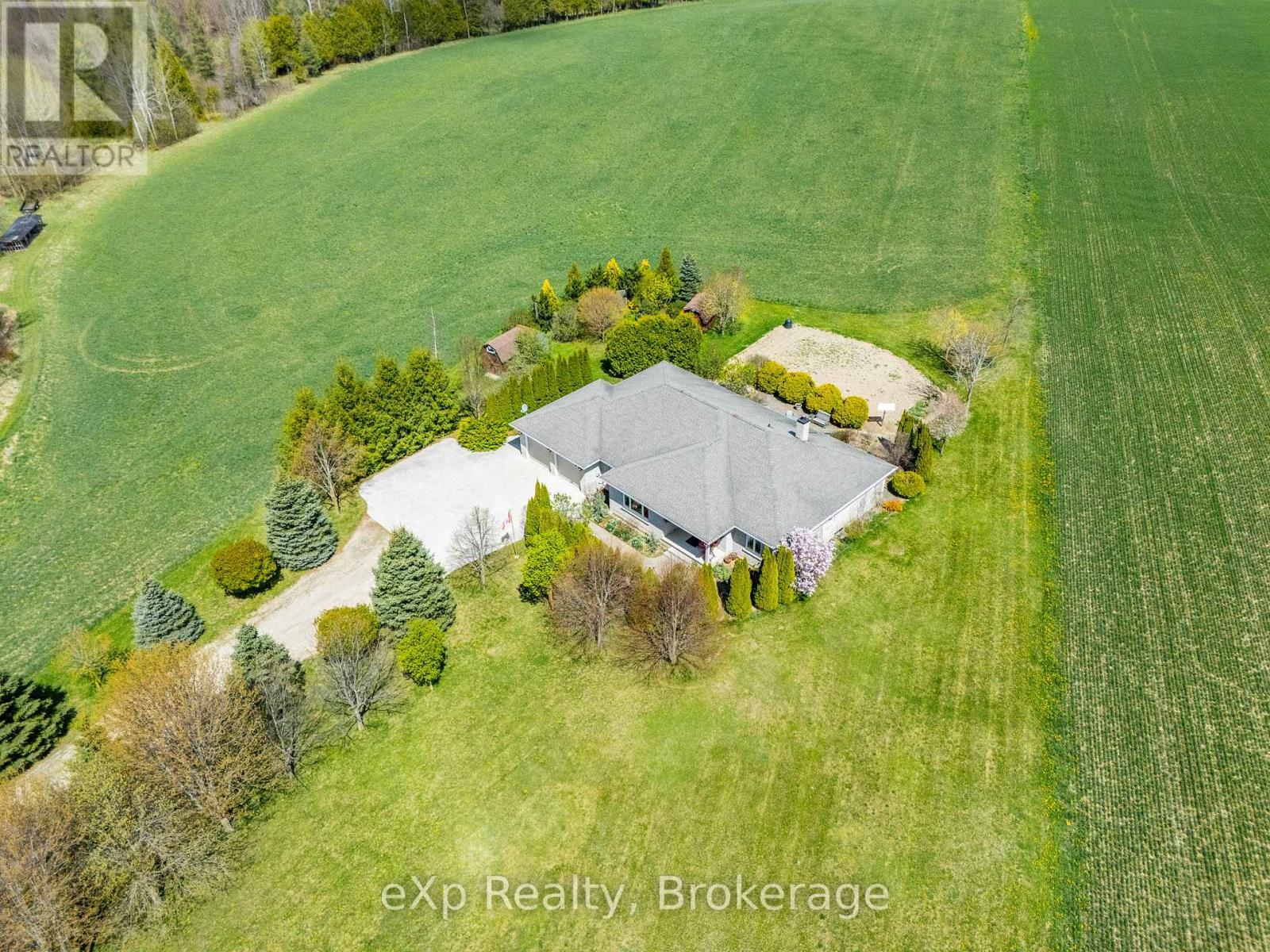122287 Concession 8, West Grey, Ontario  N0G 1C0 - Photo 2 - X12148926