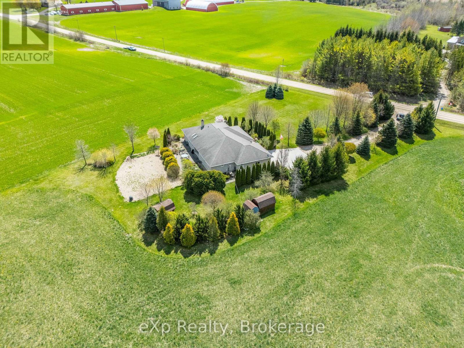 122287 Concession 8 Rr2, West Grey, Ontario  N0G 1C0 - Photo 28 - X12148928