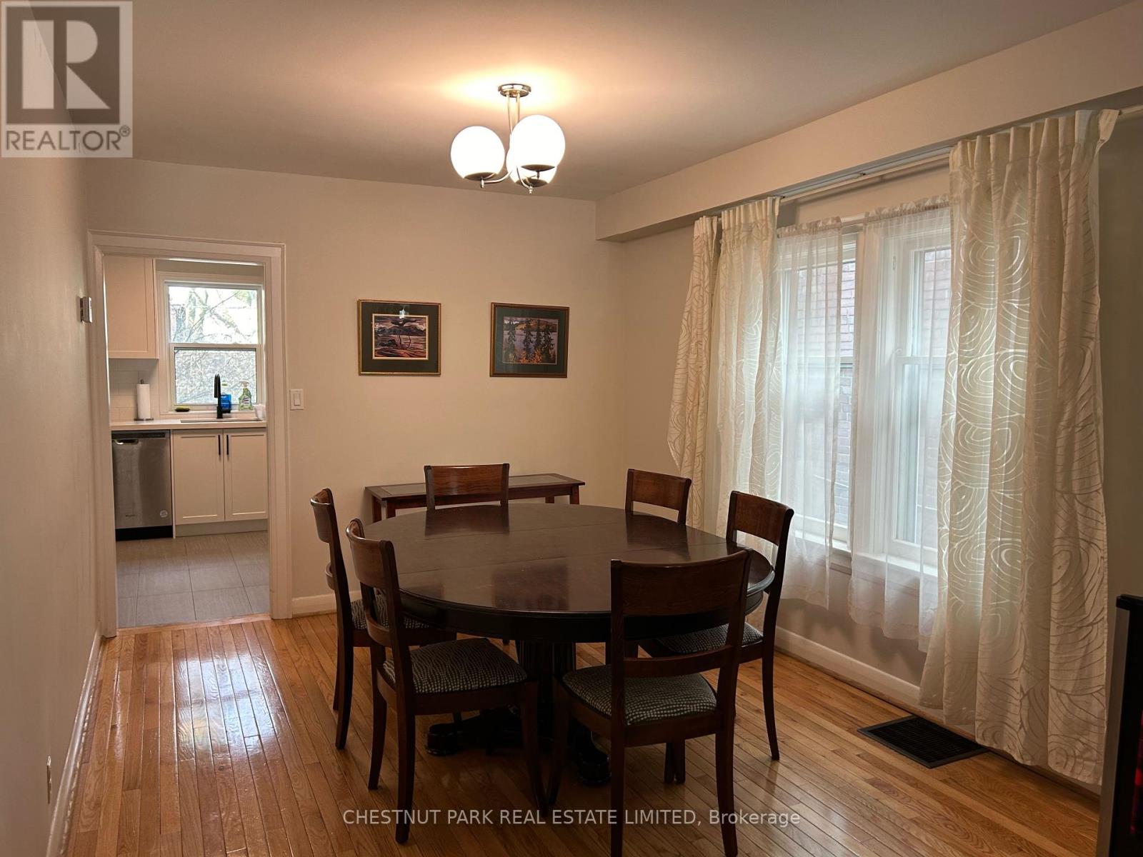 32 Henning Avenue, Toronto, Ontario  M4R 1X7 - Photo 8 - C12147775
