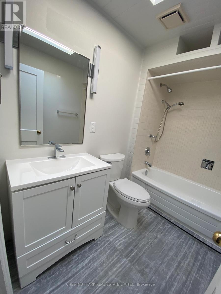 32 Henning Avenue, Toronto, Ontario  M4R 1X7 - Photo 15 - C12147775