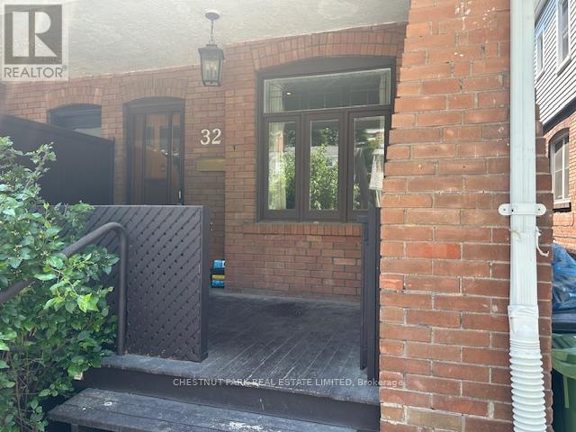 32 Henning Avenue, Toronto, Ontario  M4R 1X7 - Photo 2 - C12147775