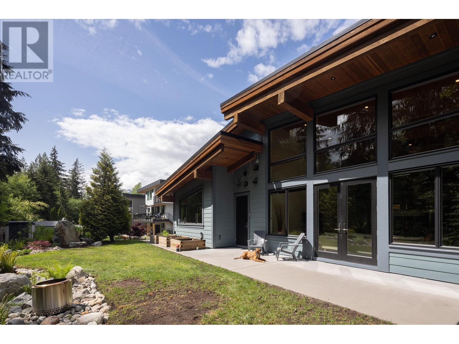 3308 Mamquam Road, Squamish, British Columbia  V8B 0S6 - Photo 40 - R3002838