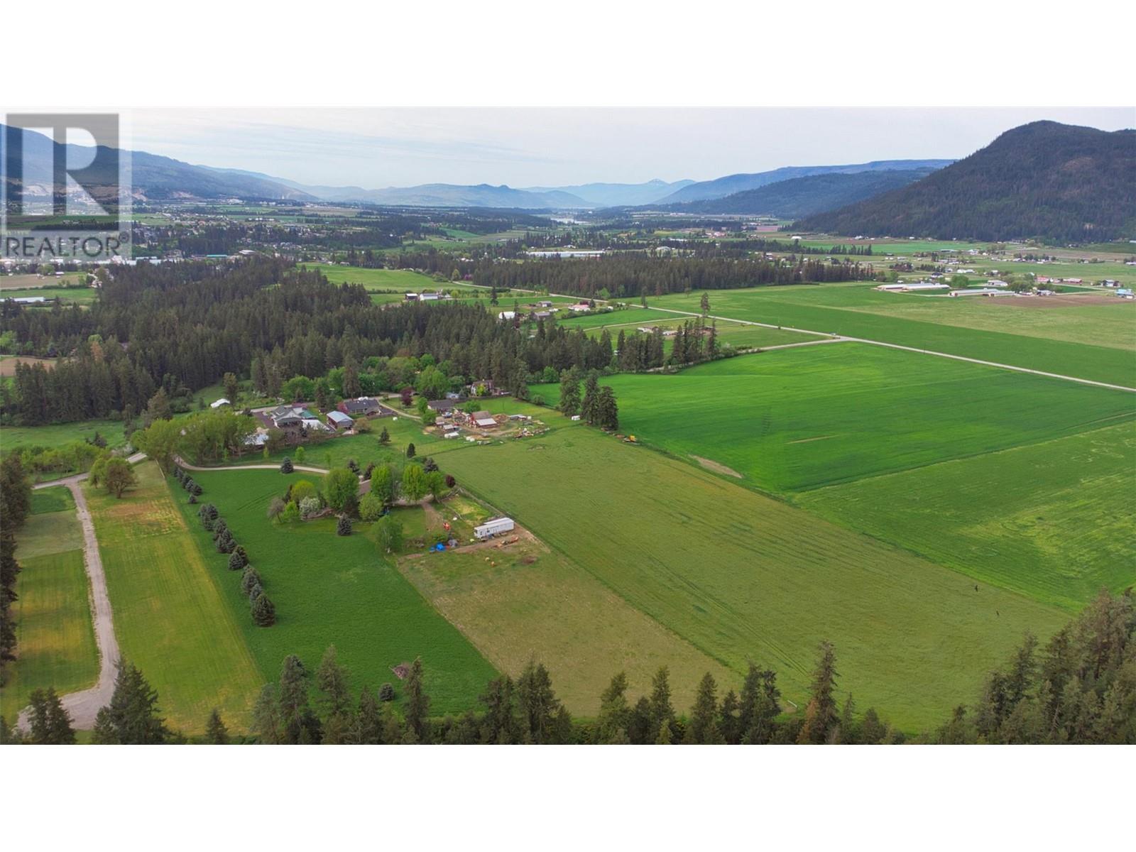 4356 Highland Park Road, Armstrong, British Columbia  V0E 1B4 - Photo 9 - 10347651