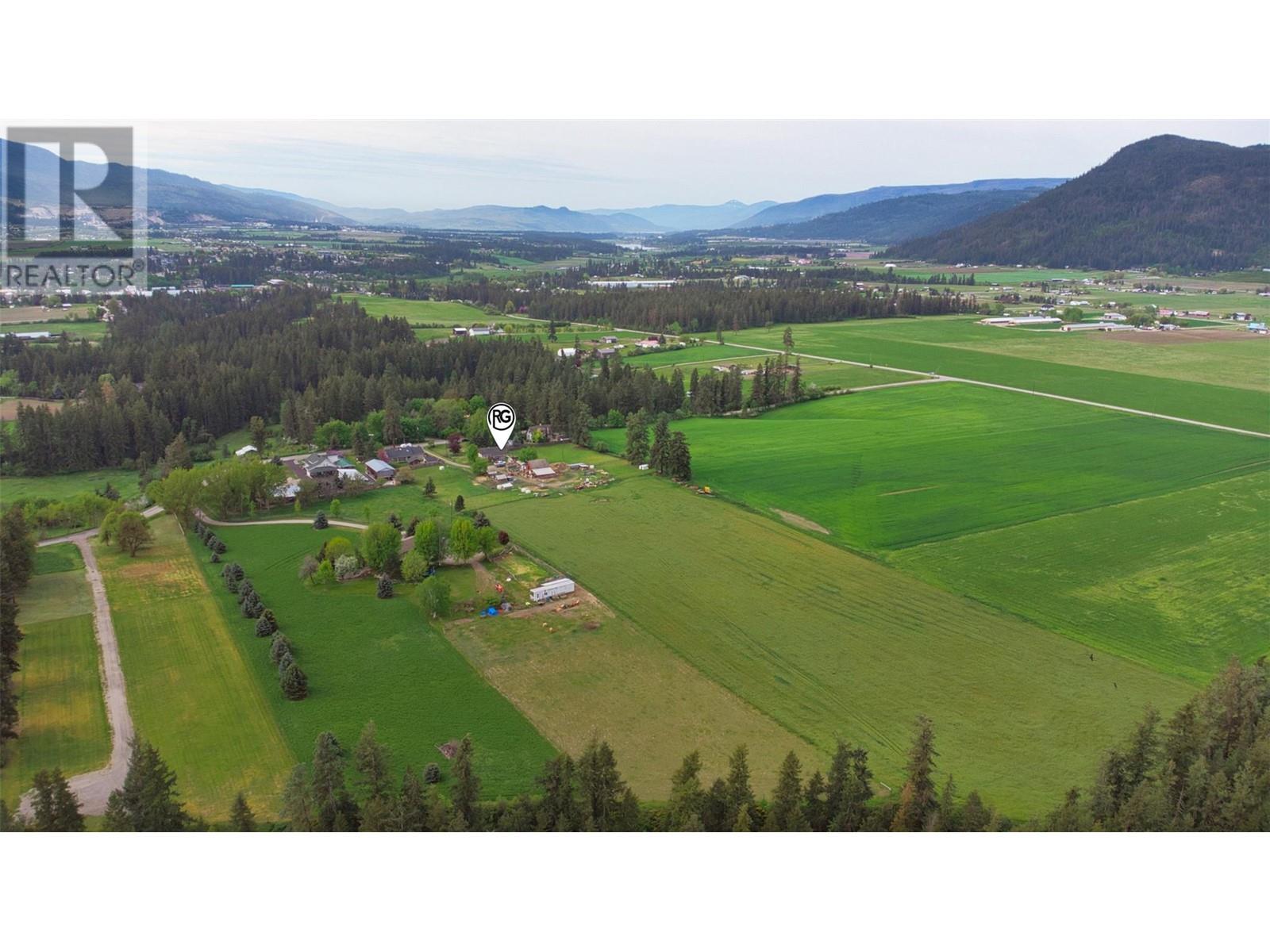 4356 Highland Park Road, Armstrong, British Columbia  V0E 1B4 - Photo 8 - 10347651