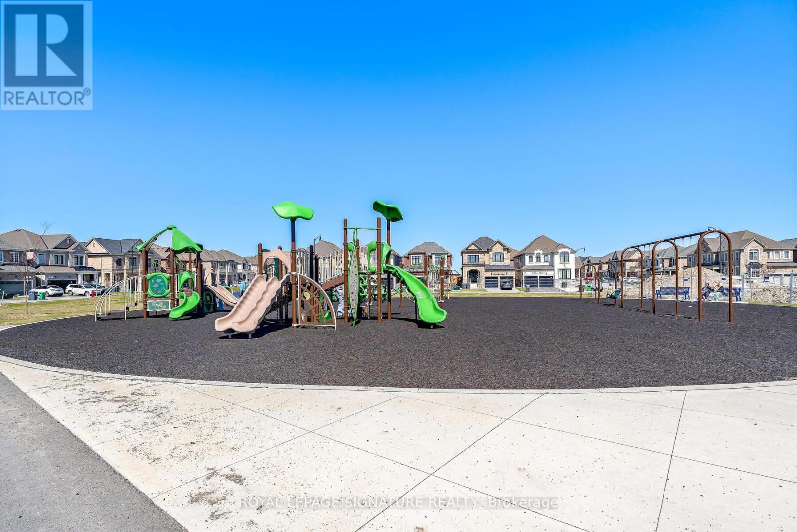 21 Vineyard Drive, Brampton, Ontario  L6Y 2A5 - Photo 40 - W12148246